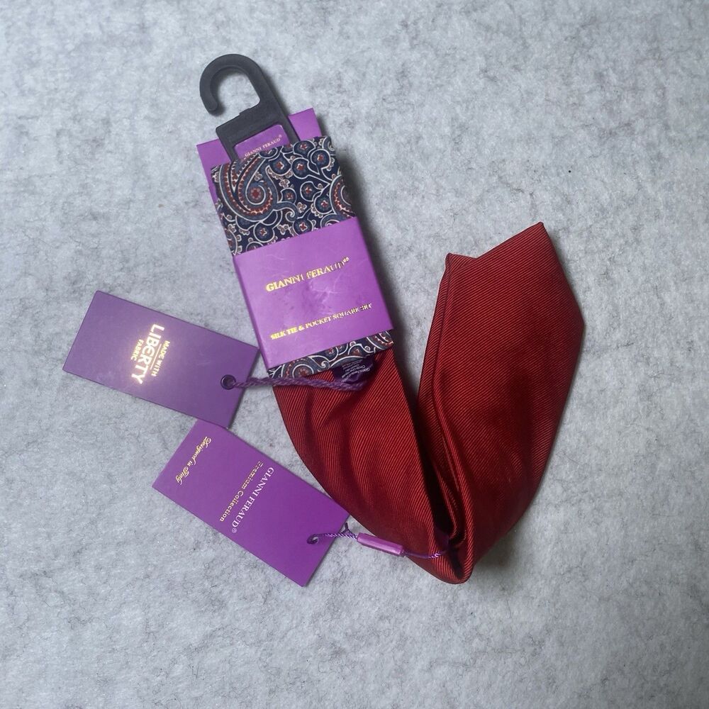 New GIANNI FERAUD Red Silk Tie Liberty And Blue Paisley Pocket Square SET Henry